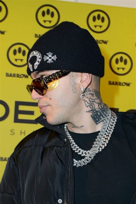 Occhiali Sfera Ebbasta: il Must